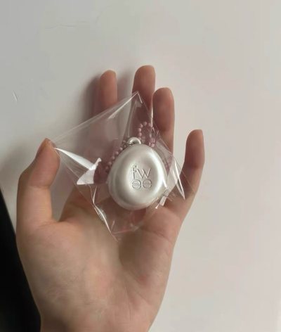 这是我第二次使用挖煤姬啦！相比第二次已经熟练很多啦，现在已经切切切上瘾了哈哈哈， 超级方便的软件，只需要动动手指，远在海外的珍贵物品就可以到手里！