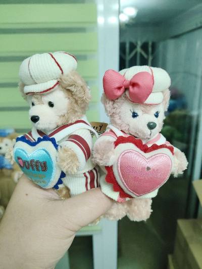 挖煤姬还是能挖到好货的，这次挖到了好多喜欢的达菲玫玫，合单海运回家了，打开箱子一下子就看到了这三对娃娃，太喜欢了，开心