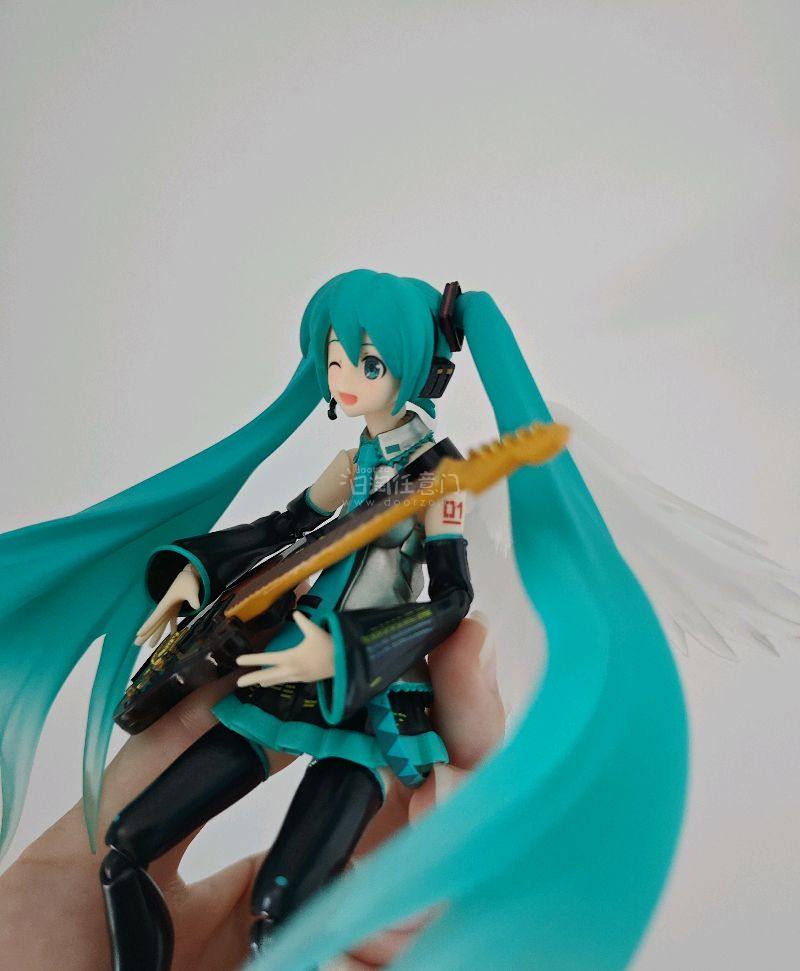 我在日淘任意门购买喜欢手办，价格还划算，运输选择竹蜻蜓专线，运费不高，等一个月才到手，包严实，非常的好