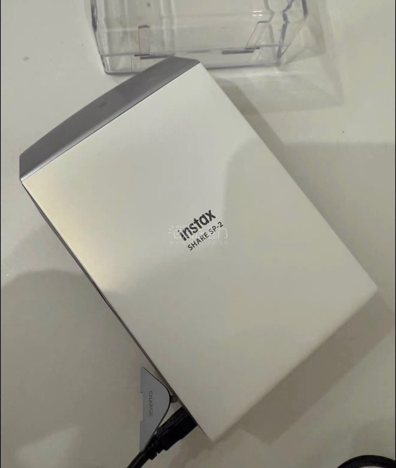 首先机子状态非常好，几乎全新，外部没有明显划痕；其次有原盒，配件说明书保卡都在就几乎跟新的一样；
最后物流十分迅速，大概一周就到了。已经用上美美打印了，强烈推荐大家购买和使用挖煤姬这个软件，非常便利