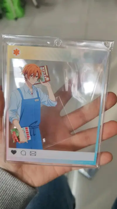 历时整整一个月，上个月十二号下单，今天终于收到了！！完好无损，而且很新！！没有缺数量，挖煤姬赞赞骏河屋 ，佐佐木与宫野 ，拥抱春天的罗曼史是这俩IP的