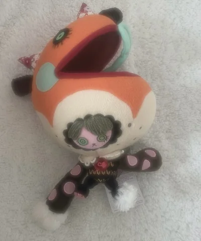 特别的购物体验，以后会拉朋友一起买，发ems能用积分抵扣部分运费，到手很快，总体的价格也非常实惠～～