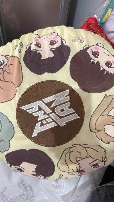 特别好看的东西，然后在挖煤姬购买运费很便宜，大家一起拼邮到达的速度也很快，物品的保护情况也特别好会继续在挖煤姬购买