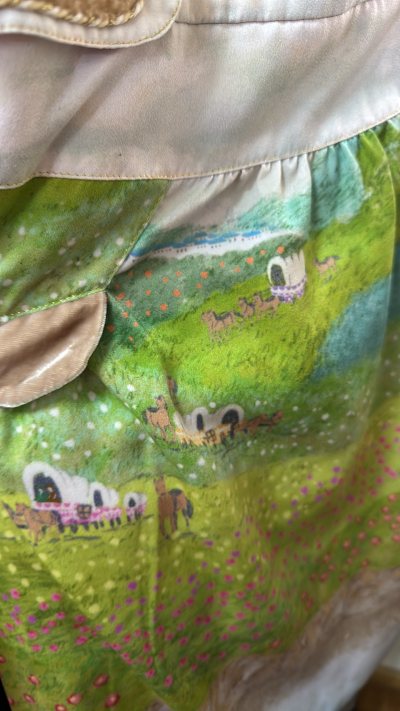 挖煤姬已经是离不开的宝藏App！无论是淘小众动漫周边，还是买靠谱的中古，它总能满足我的需求。平台筛选和翻译功能让‘挖宝’过程毫无障碍，专业鉴定和加固打包更是给足了安全感。客服响应快，问题从不过夜。每一次从期待到开箱的体验都无可挑剔，已经成功安利给好几个朋友了。会一直...