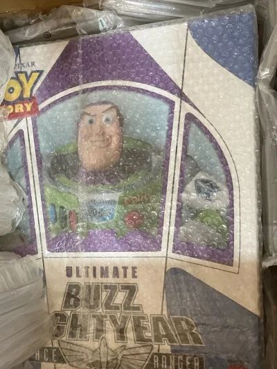 几个礼拜前到的，箱子很大，就一个物品，单件大体积打包很好，物品没有受损，泡泡纸很多，期待下一件的到来。