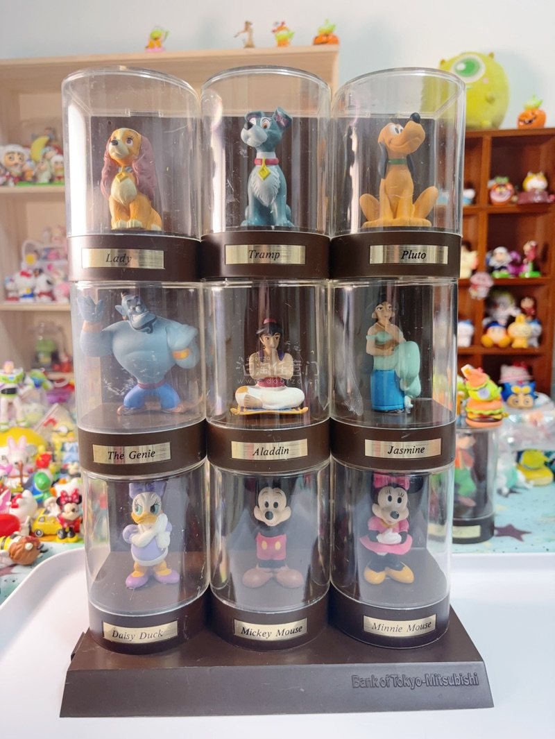 爱死了迪士尼的玩意儿