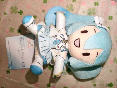 挖煤姬海淘软件整体体验相当不错。界面简洁易上手，商品分类清晰，搜索速度快，能迅速找到想要的海外好物。价格对比和优惠信息展示得很直观，帮助用户做出更划算的选择。活动力度非常大，发放了很多优惠券，尤其是无门槛和免手续费，再加上网站限时折扣，购入了不少物美价廉的商品!