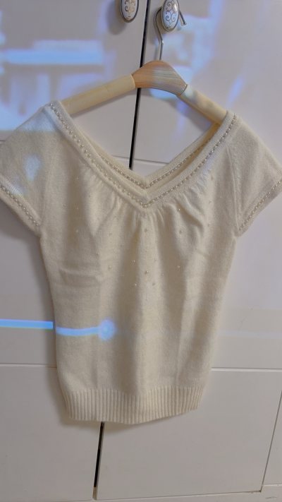 挖煤姬的出现解决了我的购物问题，以前只能看着别人的衣服羡慕，但是现在可以愉快的在挖煤姬购物了。挖煤姬下单速度也很快的，看上了什么直接下单就可以了，很方便。买了几件衣服之后，进行合单，就可以一起运回来了，买的衣服也很漂亮哦