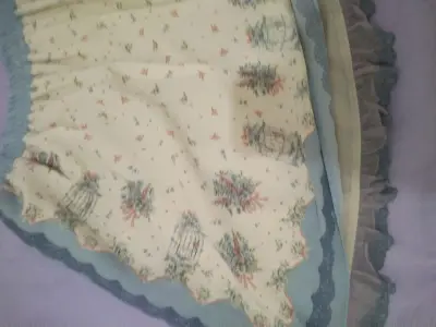 淘了一件axes的半裙，品相很好。物流选的是拼团，对于只买一两件衣服要邮寄回国的，拼团寄回真的是方便又划算，很喜欢挖煤姬的这个功能。