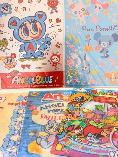 年末好物分享来噜，爱买文具的在挖煤姬挖到很多宝藏，看看切了这老些个垫板，后面还陆陆续续淘了很多笔，笔袋等文具，爱买文具的有福了！！