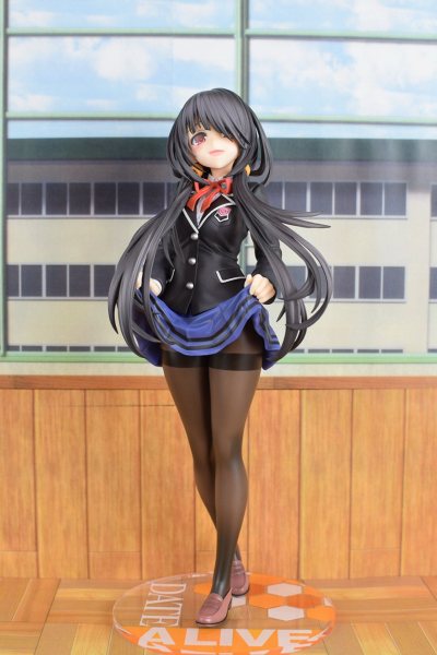 从商品页的清晰图示，到流畅的支付与物流跟踪，再到收到完美八角尖尖包裹，整个体验一气呵成。手办本身是标准的“日版完美盒”，本体涂装精湛，细节满满，摆放起来气场十足。这次购物再次证明了通过挖煤姬收藏日版手办的可靠与愉悦，会继续在这里购买心仪之物。