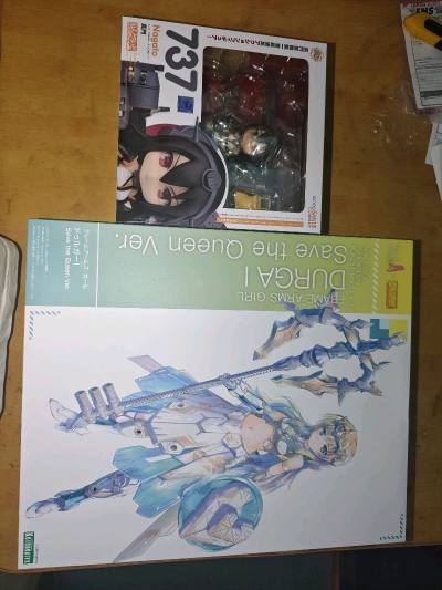 这次呢，又从日淘任意门在日拍上买了gsc的粘土人，舰队c系列的长门还有寿屋的杜尔迦曙光女王，这两盒都是好价入手。这次箱子的也是加了填充物，中通快递也是很给力，箱子依旧八角尖尖，竹蜻蜓速度也很快。日淘任意门当属海淘的好去处。