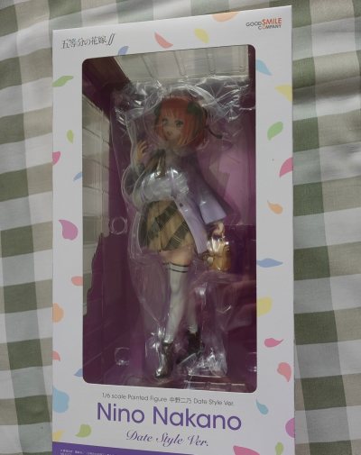 从商品页的清晰图示，到流畅的支付与物流跟踪，再到收到完美八角尖尖包裹，整个体验一气呵成。手办本身是标准的“日版完美盒”，本体涂装精湛，细节满满，摆放起来气场十足。这次购物再次证明了通过挖煤姬收藏日版手办的可靠与愉悦，会继续在这里购买心仪之物。