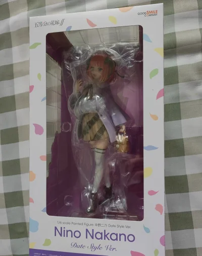 从商品页的清晰图示，到流畅的支付与物流跟踪，再到收到完美八角尖尖包裹，整个体验一气呵成。手办本身是标准的“日版完美盒”，本体涂装精湛，细节满满，摆放起来气场十足。这次购物再次证明了通过挖煤姬收藏日版手办的可靠与愉悦，会继续在这里购买心仪之物。