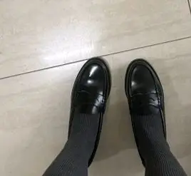 对比多家后选择了这款，?价格实惠，质量却毫不逊色。功能齐全，能满足各种需求，性价比超高，是一次非常成功的购物！这款商品真的让我捡到宝了！价格亲民，品质上乘，无论是自用还是送人都很合适，整体表现堪称完美！?