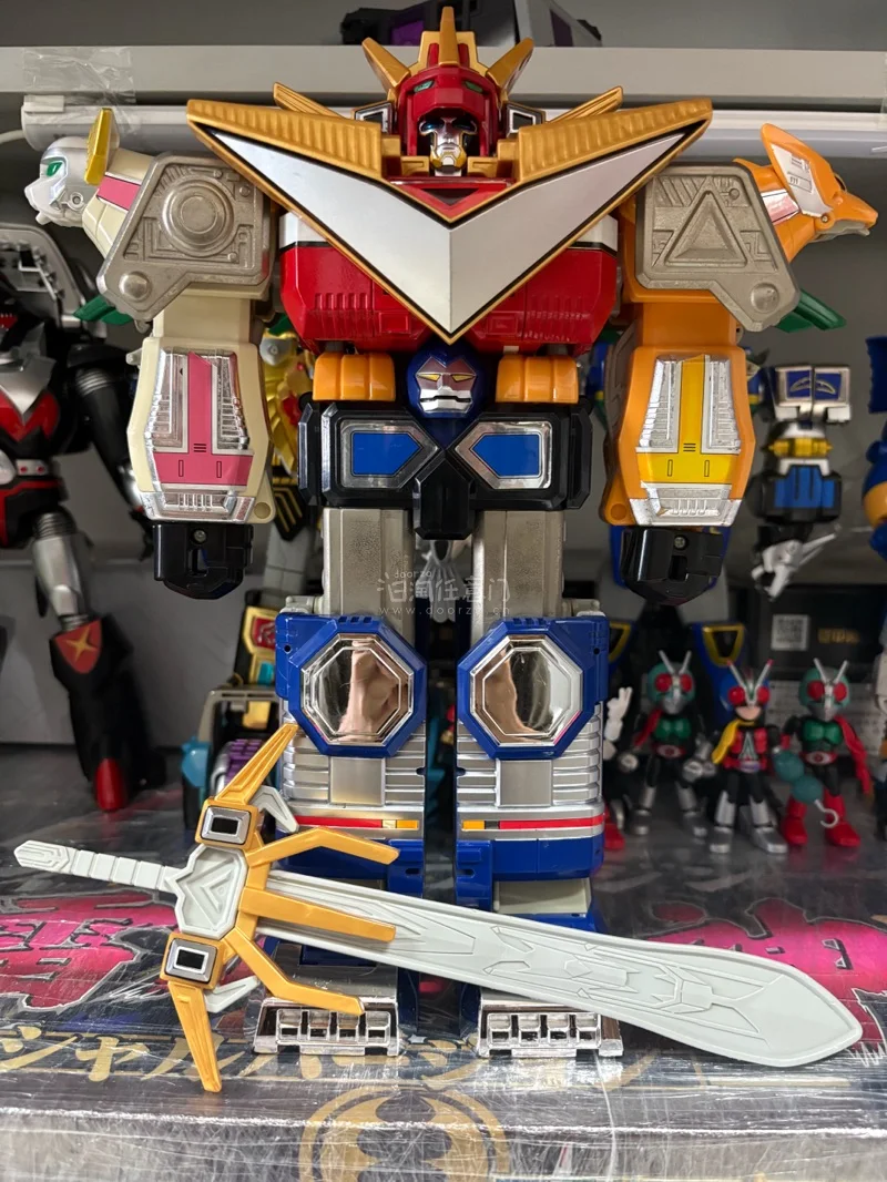 这次购买的依然是98年星兽战队，虽然价格有点贵，但是还好自己喜欢，挖煤姬包装也不错，没有任何的损坏，推荐使用挖煤姬，竹蜻蜓蛮好用