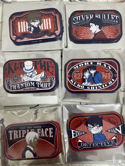 不知道多少单了，又切了柯南的谷子，速度一如既往的快，包装也很好，很多泡沫纸，拿到手就迫不及待拆开了，超级好看啊，特别有质感，我最爱的新兰超级美