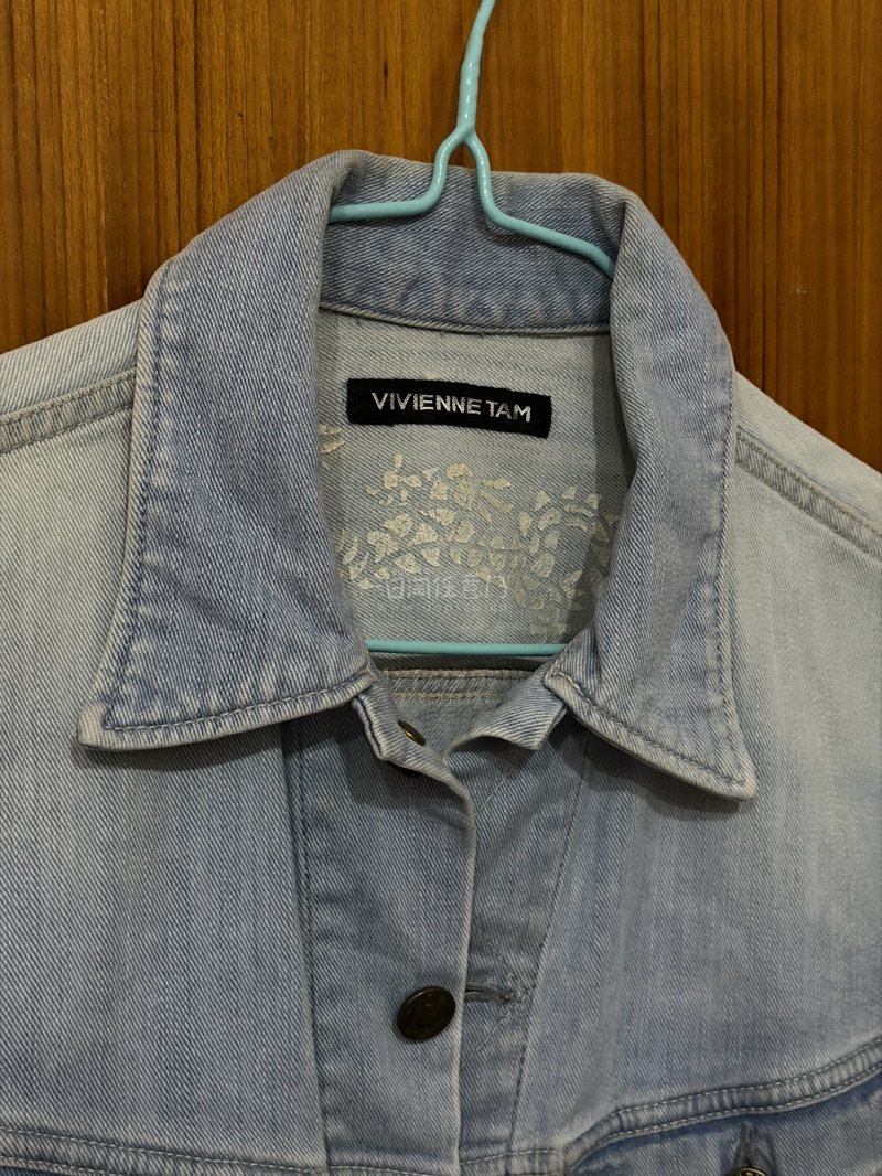 挖煤姬购物体验超赞！商品丰富，涵盖中古、手办等，价格实惠。代买流程简单，合单发货省运费。
竹蜻蜓物流包税且快，包装扎实安全。客服响应及时，问题解决迅速。整体性价比高，强烈推荐给日淘爱好者！