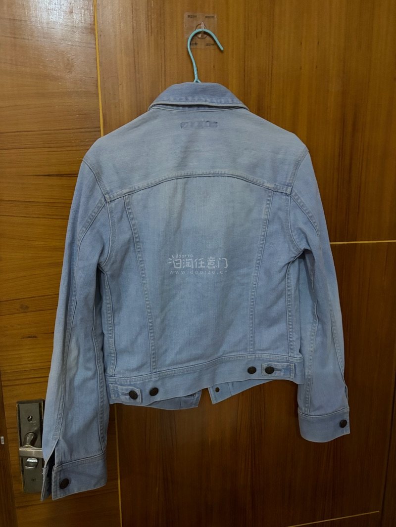 挖煤姬购物体验超赞！商品丰富，涵盖中古、手办等，价格实惠。代买流程简单，合单发货省运费。
竹蜻蜓物流包税且快，包装扎实安全。客服响应及时，问题解决迅速。整体性价比高，强烈推荐给日淘爱好者！