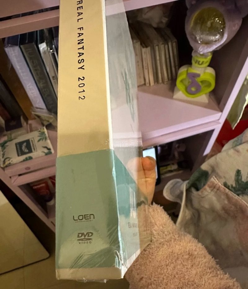 又用挖煤姬淘到了喜欢的专辑?很多CD在国内很贵或者很稀有，在挖煤姬基本上把喜欢的CD都买到了，关键价格也很划算，就算加上邮费也比国内便宜不少?