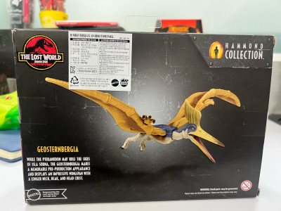 物流挺准时的，按预计时间送到了。包装也很靠谱，没有出现挤压情况，商品保存得很好，整体下来很满意这次购物。