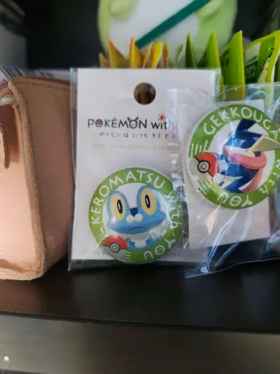 挖煤姬切了古早甲贺忍蛙火狐狸和呱呱泡蛙的谷子~还切了一对杯子 终于到啦，两个全新谷子状态很好~在切煤软件切东西还是太权威了！