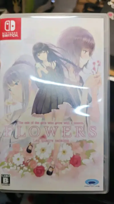 第一次用挖煤姬淘的东西。以前就想收一张花的卡带，终于收到，划痕也还好。竹蜻蜓就适合寄这种小小的且很轻的东西了，运费也不会特别贵。