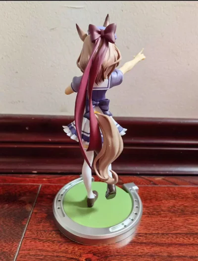 手如柔荑，肤如凝脂，领如蝤蛴，齿如瓠犀，螓首蛾眉，巧笑倩兮，美目盼兮。诗歌剧真的太萌了，喜欢宝贝真心不错，与图片相符，没有任何差异，真的是物超所值，物美价廉啊。挖煤姬很好