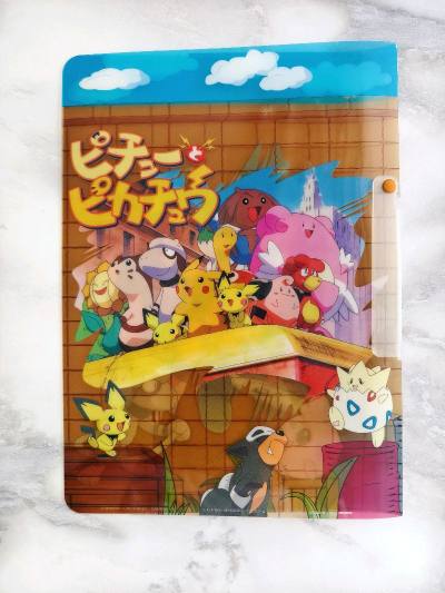 感谢挖煤姬让我顺利买到国内买不到的宝可梦剧场版文件夹，这个系列非常小众，且早已绝版。
这次包裹里面几乎都是文件夹等纸制品，但挖煤姬用的箱子非常结实，打包得很好，东西到手后一点没损坏，非常满意!