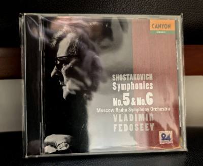 最近在任意门购物感觉汇率不错，比以前成本要低不少，所以现在淘碟的频次也多了不少。又看中几张老肖的交响曲，见这个版本应该录音不错就拍下了。试听后，感觉确实物有所值。