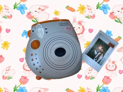 挖到宝啦！在挖煤姬入手的这款拍立得mini20，真的是我年末买到的超惊喜好物，性价比直接拉满。卖家贴心送了电池，到手不用额外准备就能开拍，出片效果特别赞，色彩还原度高，拍出来的照片氛围感十足。更惊喜的是挖煤姬还有积分抵扣运费的活动，下单能省不少钱，真心推荐给各位小伙...