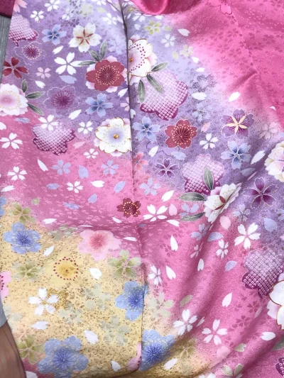 我买了一堆！真的是一堆喜欢的东西，然后花了海运运回来，超级棒！！！！等待没有想象中久，一般我海运发出后两三星期能收到，每次收货都是享受，像拆迟来的礼物。虽然久等但又感受到了买东西的愉悦。挖煤姬你好好做！！一定要不断进步啊！！我不能没有你