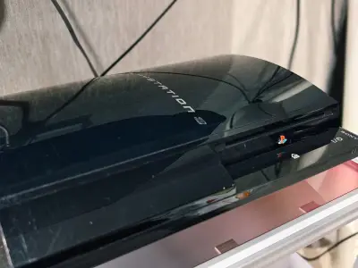 这应该算是第一次使用挖煤姬，总体来说还是非常满意的，app布局搜索都相当不错，本来看了预估运费比较便宜，但是审单后才告知二手游戏主机不能用特价的物流，最后花了大价格才运回大洋彼岸，希望下次可以改进下！