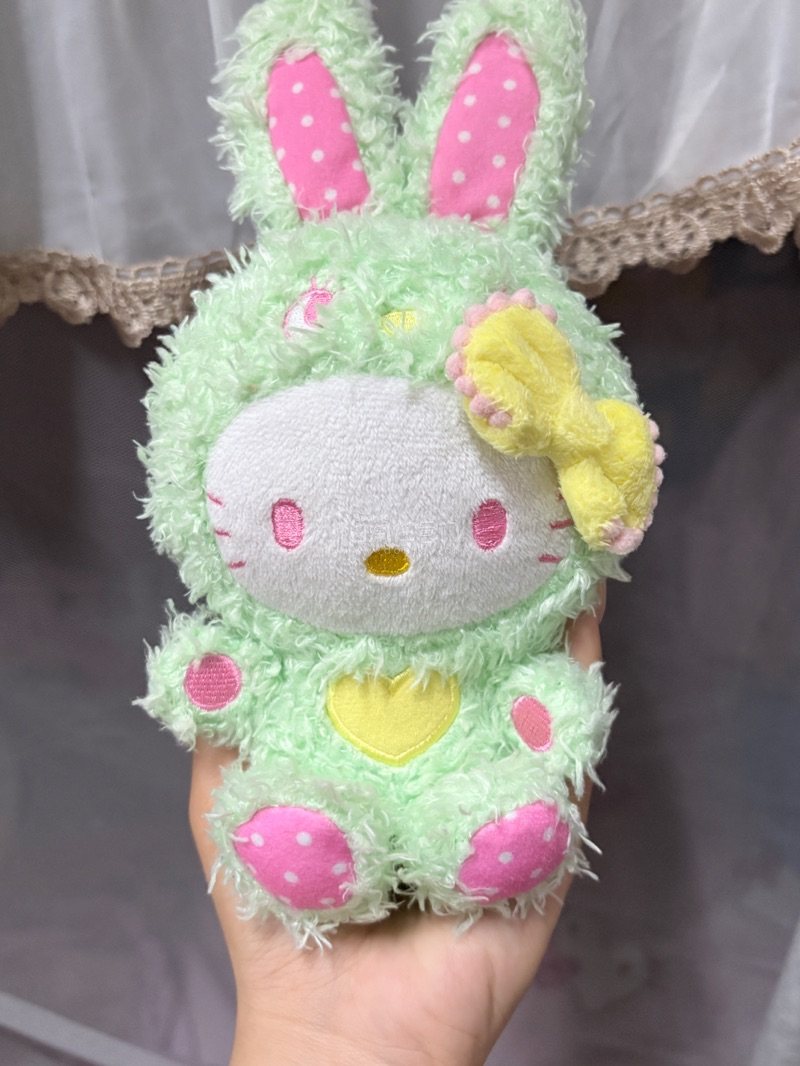 愛慘了??? 有點太喜歡了 而且都好價 比國內便宜 都給我鎖死兔子kt好嗎??❤️‍? 包裝也很好 這是第二次在這買東西了 愛了。。