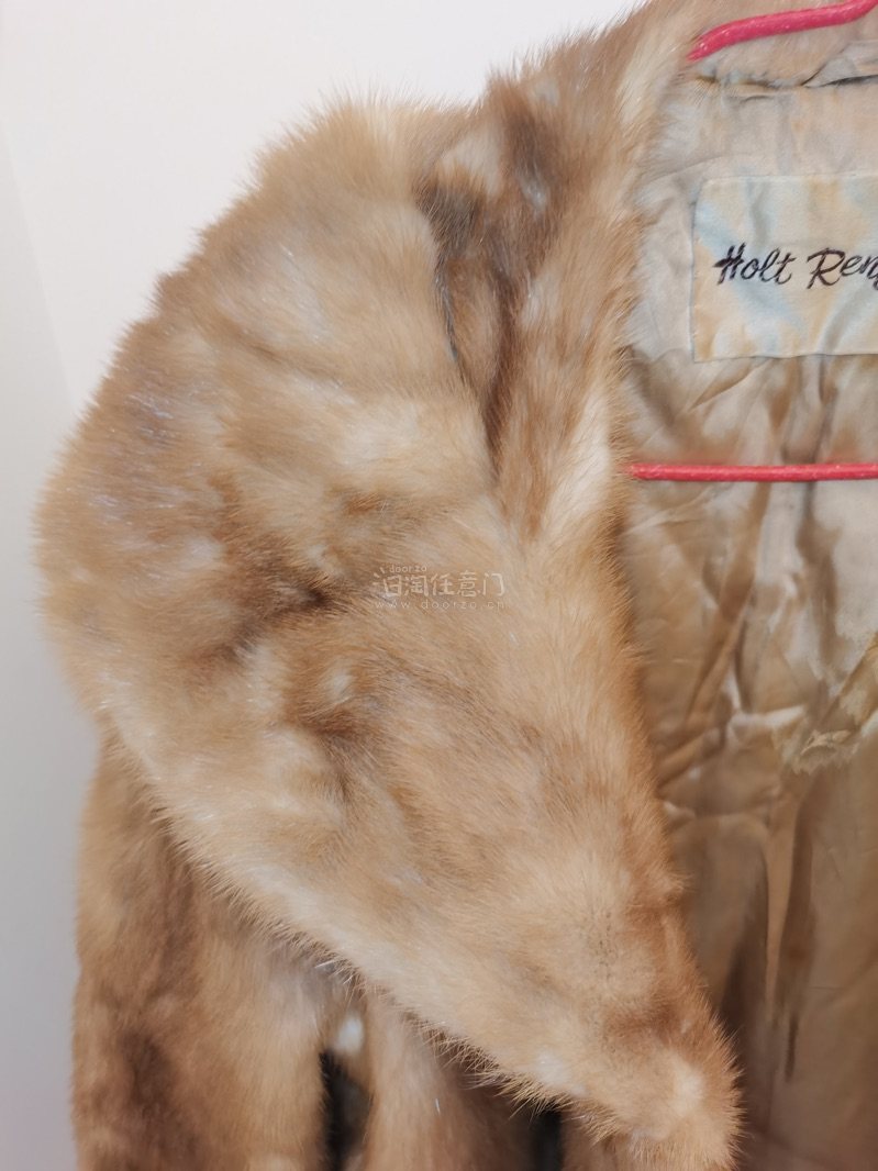         挖煤姬这个软件，感觉非常好，价格实惠，品质优良，速度挺快，包装很好，物流保障性高，很好的购物软件！我这次买的衣服特别好看，好开心好幸福。价格实惠，运费我使用了积分减免了不少运费，运输时间挺快的，总共用时8天就收到了。
        衣服到手之后，我...