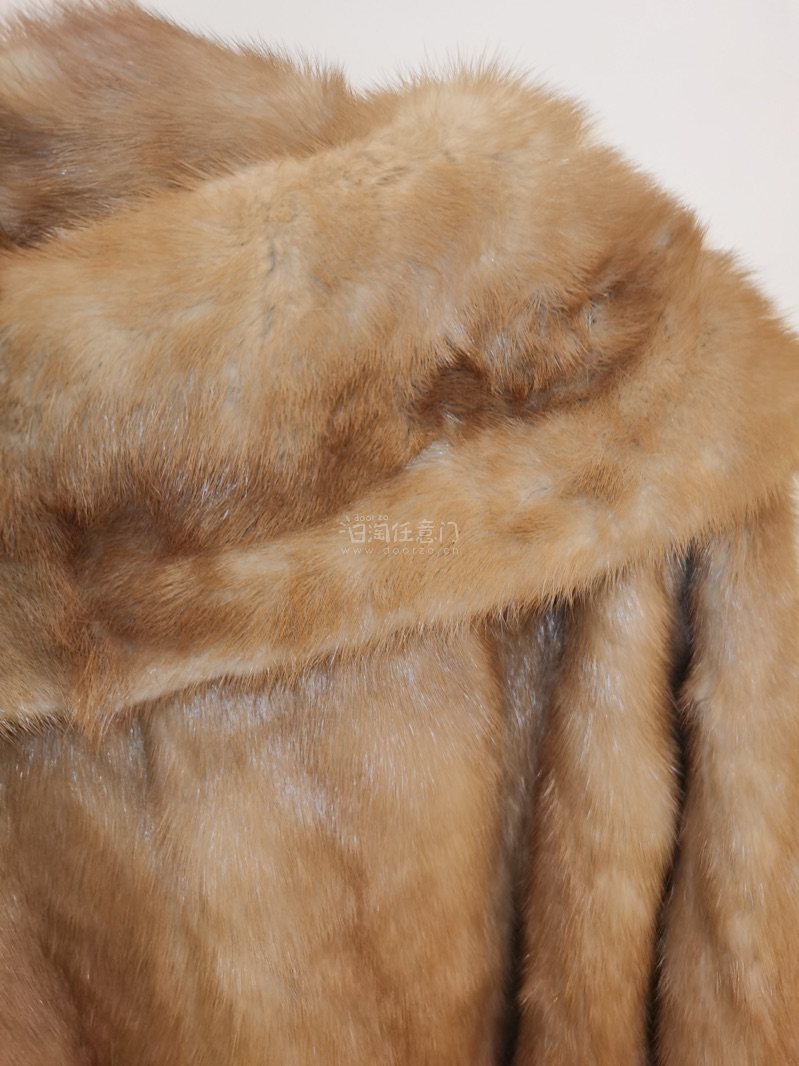         挖煤姬这个软件，感觉非常好，价格实惠，品质优良，速度挺快，包装很好，物流保障性高，很好的购物软件！我这次买的衣服特别好看，好开心好幸福。价格实惠，运费我使用了积分减免了不少运费，运输时间挺快的，总共用时8天就收到了。
        衣服到手之后，我...