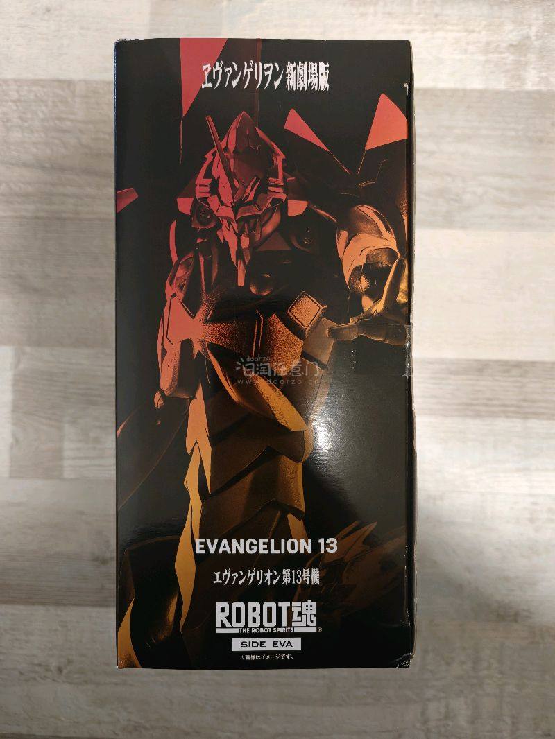 这款中古ROBOT魂手办超出预期！卖家描述的“轻微蹭漆”在可接受范围内，整体成色很新，关节松紧适中，把玩起来很舒服。物流信息更新及时，到手开箱毫无瑕疵，必须好评！