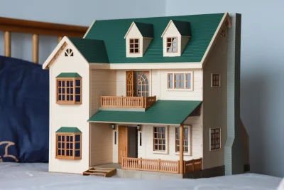 等了一个月终于收到啦，包裹的非常好，四周都有气泡膜，包装盒里也加固了许多泡泡纸，物流应该还算可以的，各方面都很人性化，也在不断的改善，可以值得推荐使用