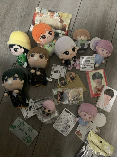 挖煤姬切的第一单，体验感很好，还有樱花妹画的小涂鸦～这单走的竹蜻蜓，包裹很严实，还包了泡沫纸，东西完全都没有问题，东西也很好，选择挖煤姬页面简洁方便，适合新人用，第一次切很开心?