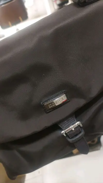 这次在mercari入手了西铁城EXCEED手表、GOLD PFEIL包和PILOT笔，物流速度超顺畅，商品成色和卖家描述完全一致，质感做工都超赞，整体购物体验真的特别好！