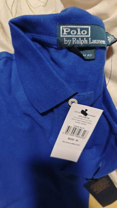 得体的穿搭为自己争取到机会，努力练习基本功让自己交出漂亮的答卷。不是比别人高，而是比昨天的自己更稳一点，无论风从哪个方向来，都能站得住。