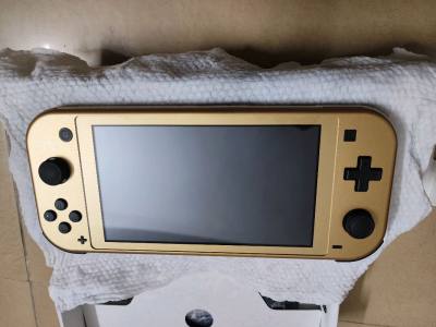 海淘Switch lite 海拉鲁限定版