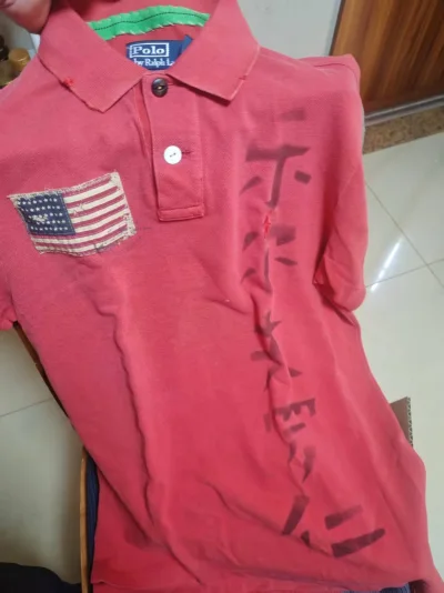 这次用 挖煤姬 买了一件 Ralph Lauren 的短袖，整体体验比我预期好很多。

先说最直观的：价格真的香。同样是正品 RL，日本那边的定价本来就比国内友好，再加上活动和汇率，算下来比我平时在国内买要低一截，而且不是那种一眼就“很便宜但不敢下手”的价格，是...