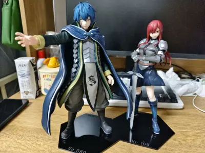 这次是在煤炉上拍卖到的，也是蹲了很久才算好价蹲到的手办。FOTS JAPAN B&amp;#39;full300体限定系列的妖精的尾巴杰拉尔和艾露莎