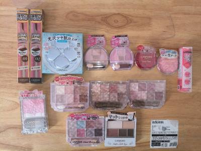 大家好！这次是我在挖煤姬切的haruta制服鞋和化妆品。这次交易我选择的是可追踪小航空线路，发货快，物流快，客服也很及时，好在挖煤姬物流快速。包装也很严实，有泡泡纸保护本体完好无损，下次还会使用挖煤姬这个APP，鞋子穿的非常的舒服，而且非常的漂亮，非常新出去外面玩，...