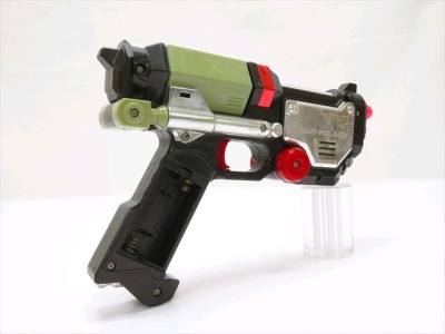 非常好的一次购物，使用的是航空运输，只用了不到半个月就收到手了，发货非常的快，泡沫打包的也非常的多，收到货非常的nice，已经开始把玩了