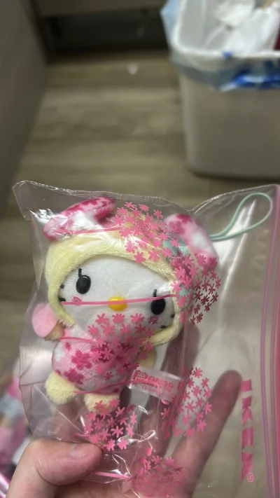 还不错的一次购物体验吧，就是这个发货的速度比较慢了，一些审核的速度也是有一些慢，需要催促的地方，其他的话就没什么问题了