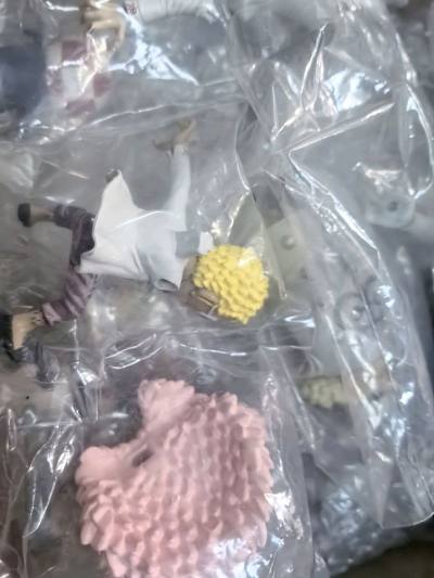 淘了一些内袋未拆的老货wcf，都是做工非常不错的，顶上的坐姿青雉，赤犬 ，桃之助，还有奔跑的明哥很喜欢