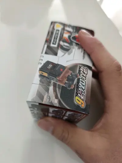 卖家一件不落的顺利寄出，到手实物沉甸甸，包装细腻，表面光滑无划痕，状态和卖家描述一致，甚至超出预期。物流半个月就到手，没磨损。