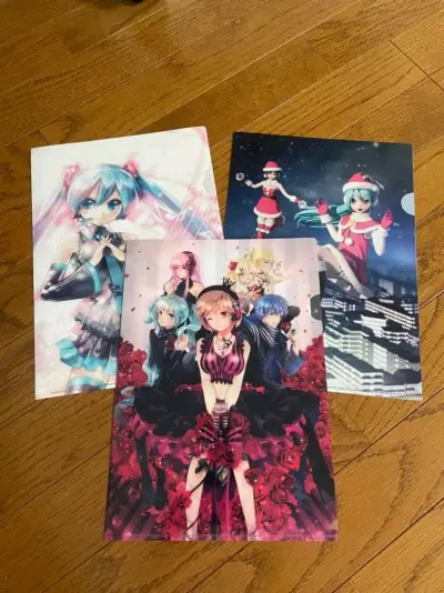 没有折角的完美运到家了，本来还担心会不会折起来，没想到挖煤姬直接发了一个大箱子过来，经过箱内加固后路上没有一点问题的到手啦，会推荐给经常吃谷的朋友的！